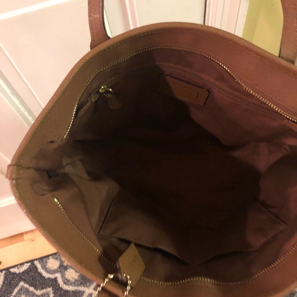 Coach City Zip Tote - Picture 6 of 8